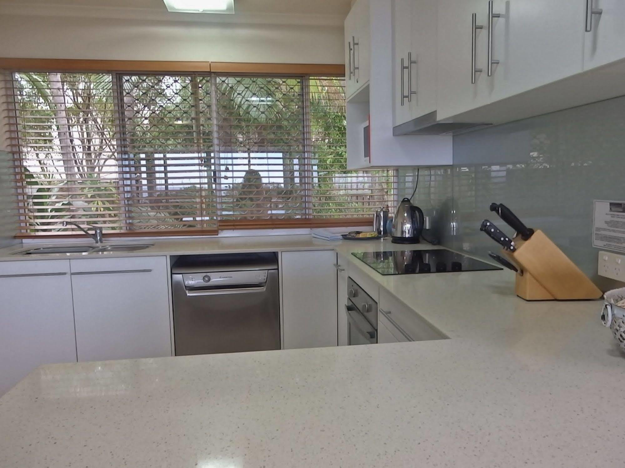 Sundancer Holiday Apartments Sunshine Coast エクステリア 写真